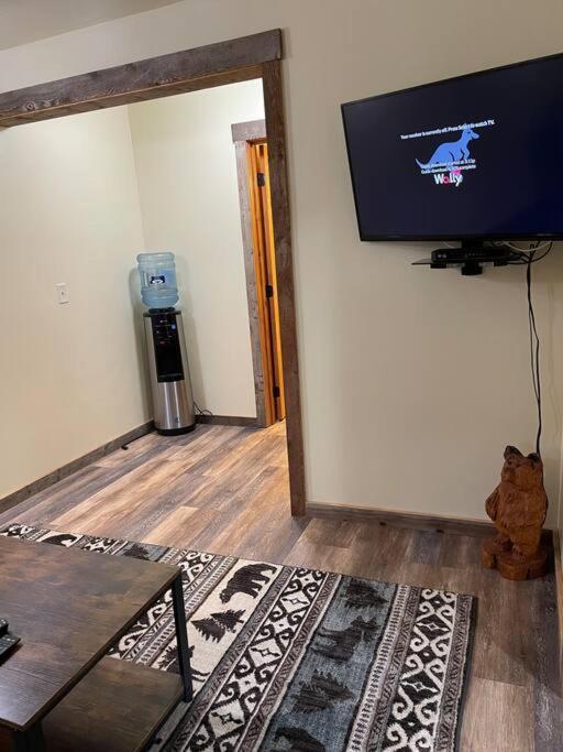 גרדינר Parkway Yellowstone Guest House Apartment #3 מראה חיצוני תמונה