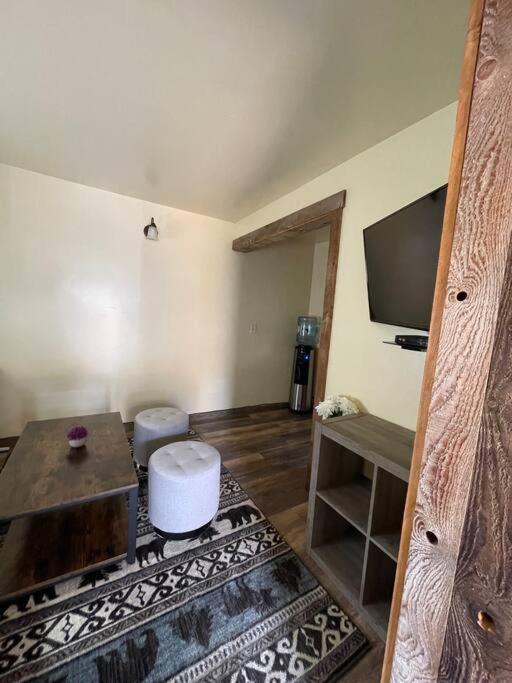 גרדינר Parkway Yellowstone Guest House Apartment #3 מראה חיצוני תמונה